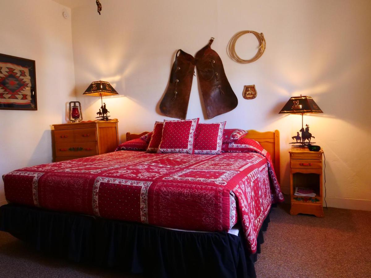 Kay El Bar Guest Ranch Hotel วิคเคนเบิร์ก ภายนอก รูปภาพ