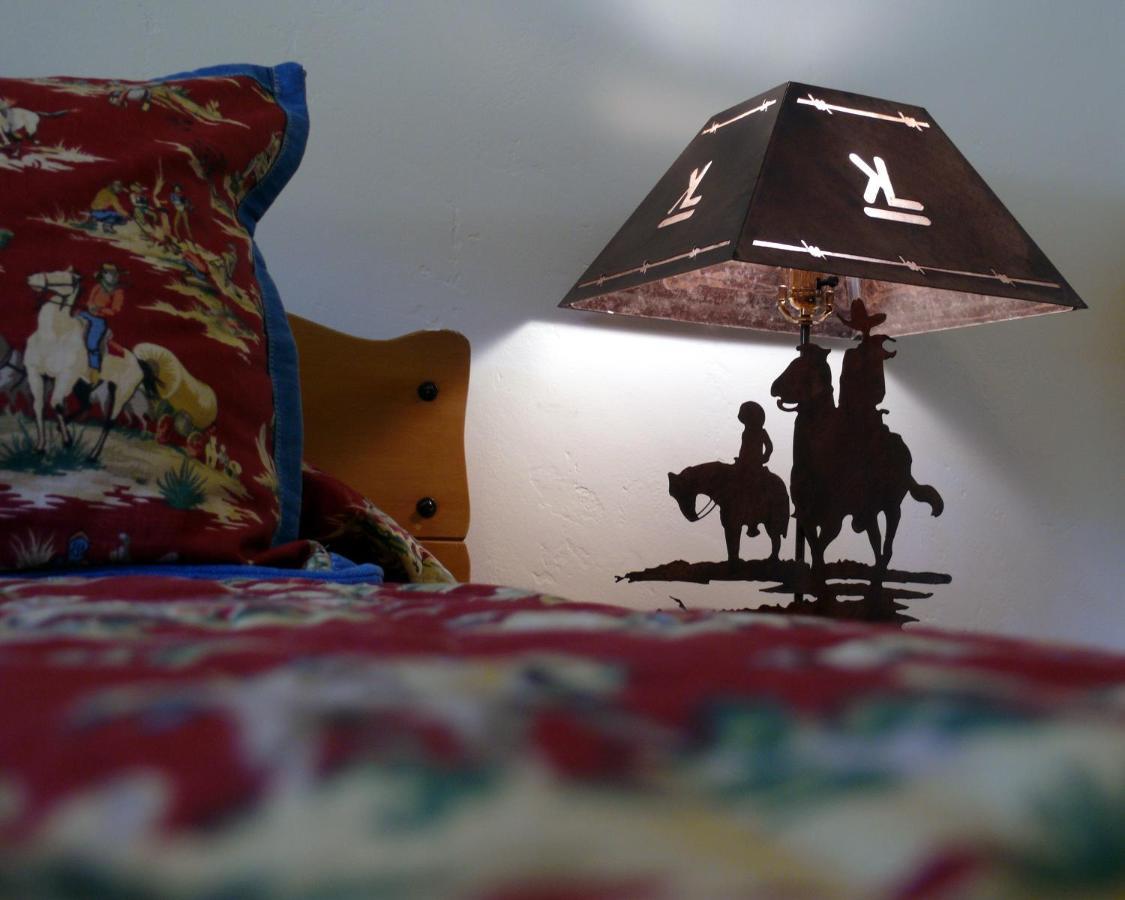 Kay El Bar Guest Ranch Hotel วิคเคนเบิร์ก ภายนอก รูปภาพ