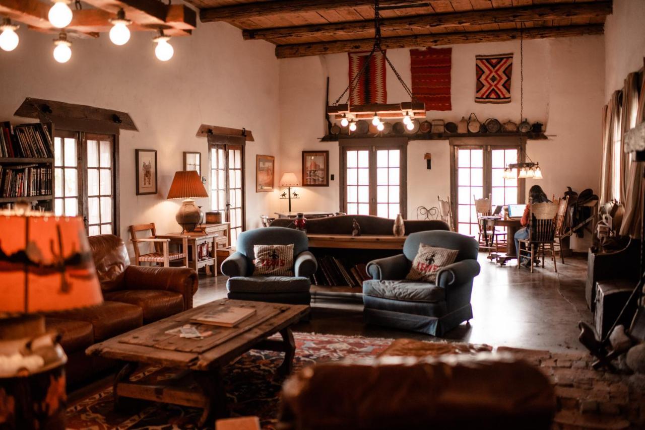 Kay El Bar Guest Ranch Hotel วิคเคนเบิร์ก ภายนอก รูปภาพ